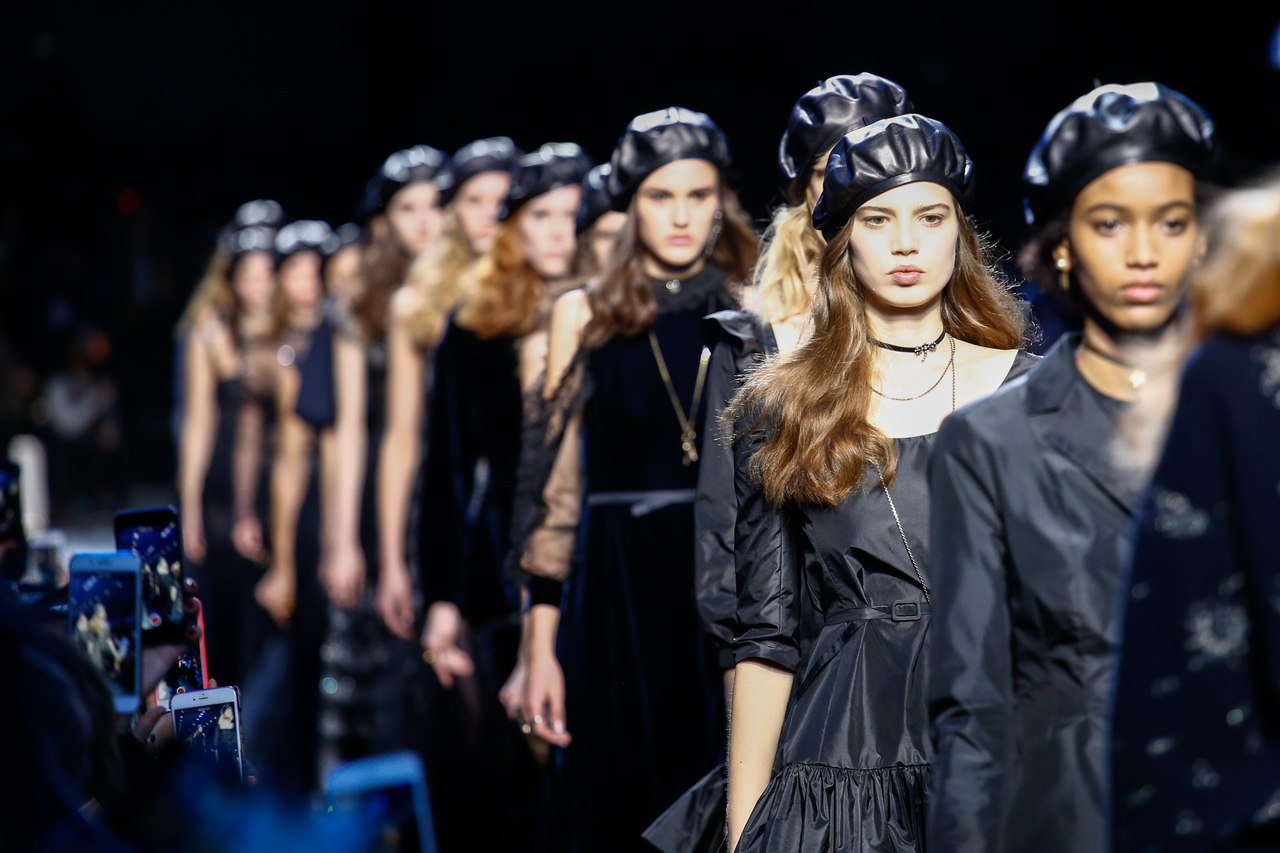 Официальная Санкт-Петербургская Неделя моды. Сезон Fall/Winter 2017-2018. St.Petersburg Fashion Week Официальная Санкт-Петербургская Неделя моды. Сезон Fall/Winter 2017-2018. St.Petersburg Fashion Week